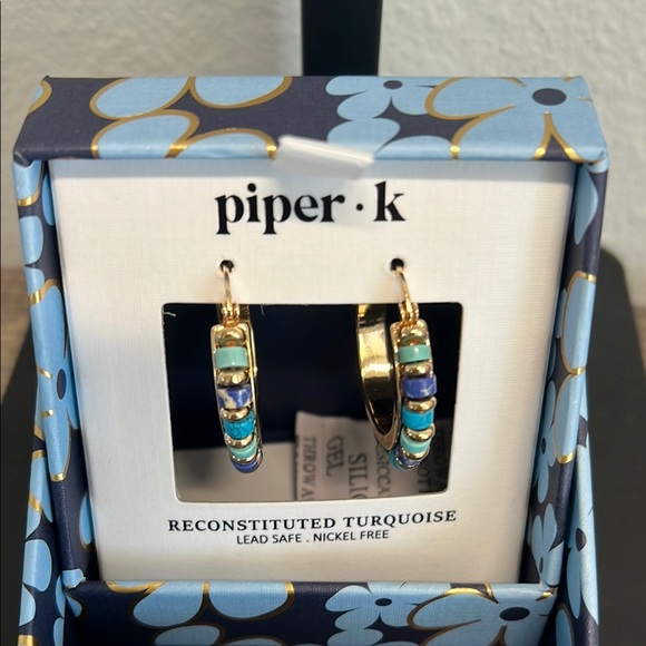 Piper K Reconstituted Turquoise Earrings ✨ - Picture 2 of 6